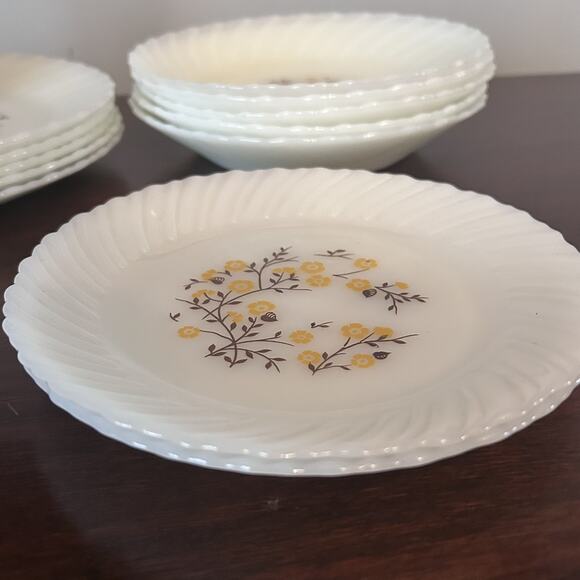 Vintage Termocrisa Milk Glass Brown Gold Harvest Flowers Mex Retro Dishes Set - Picture 11 of 13